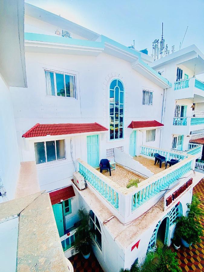 The Turquoiise House Hotel Morjim Ngoại thất bức ảnh